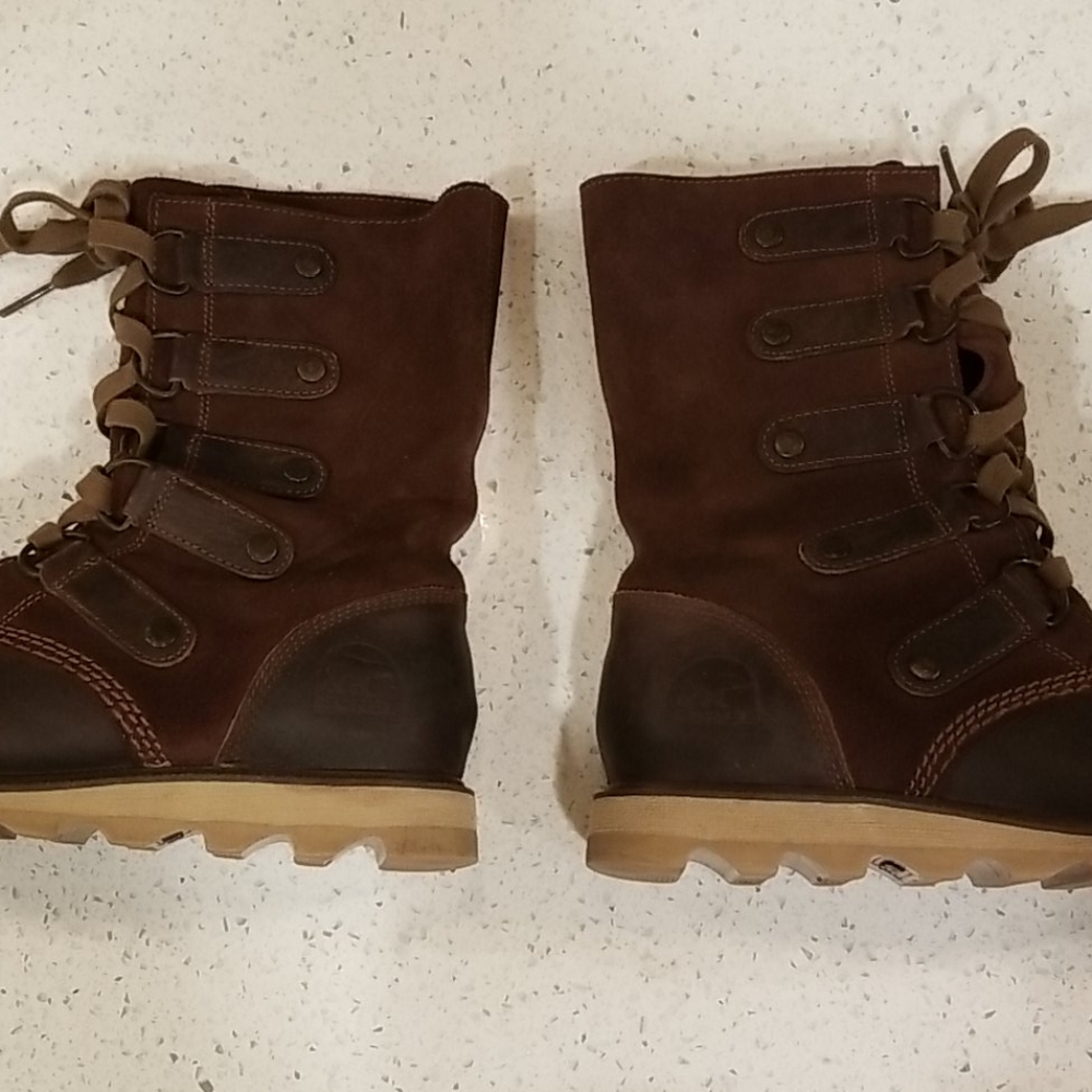 - SOREL-flawless! like new Emily Lace up leather combat boots - Picture 9 of 12